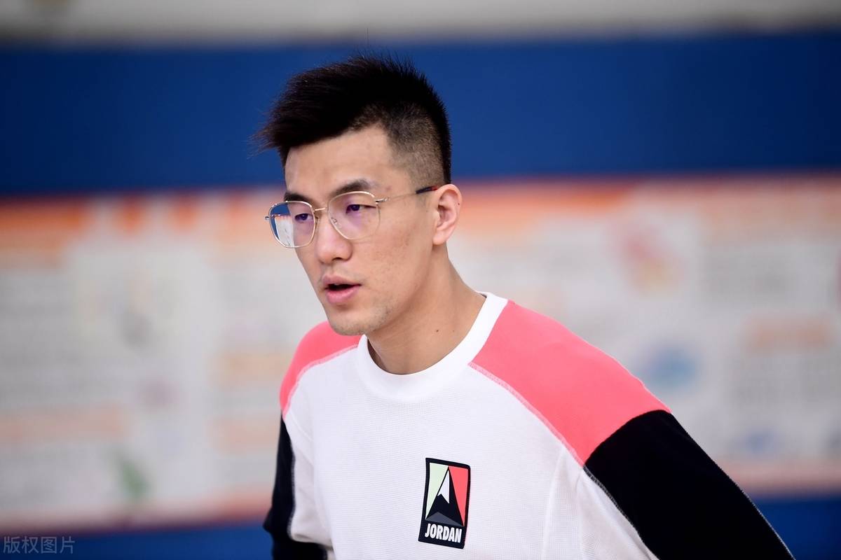 郭艾伦全面发挥，辽宁队顺利取胜